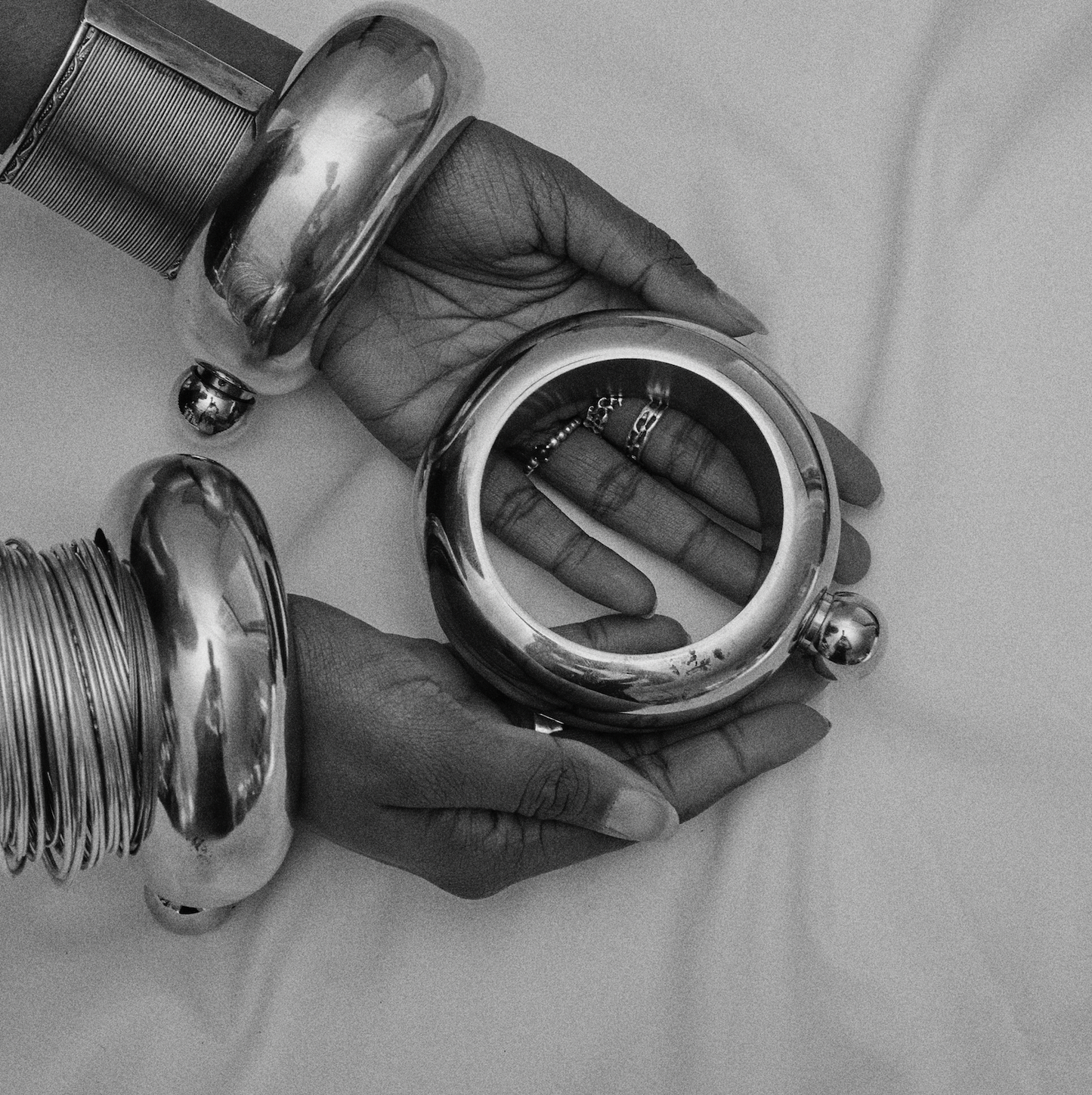 Armilla Bangle Flask